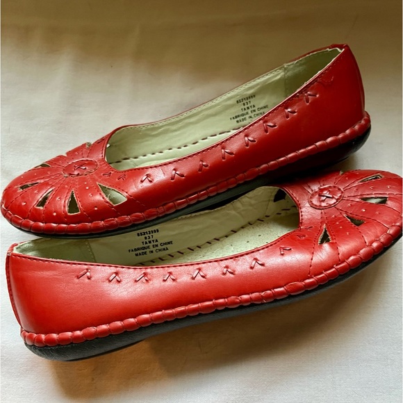 NWOT Carroll Reed Classics Leather Shoes, Size 8 gorgeous red colour - Picture 3 of 5